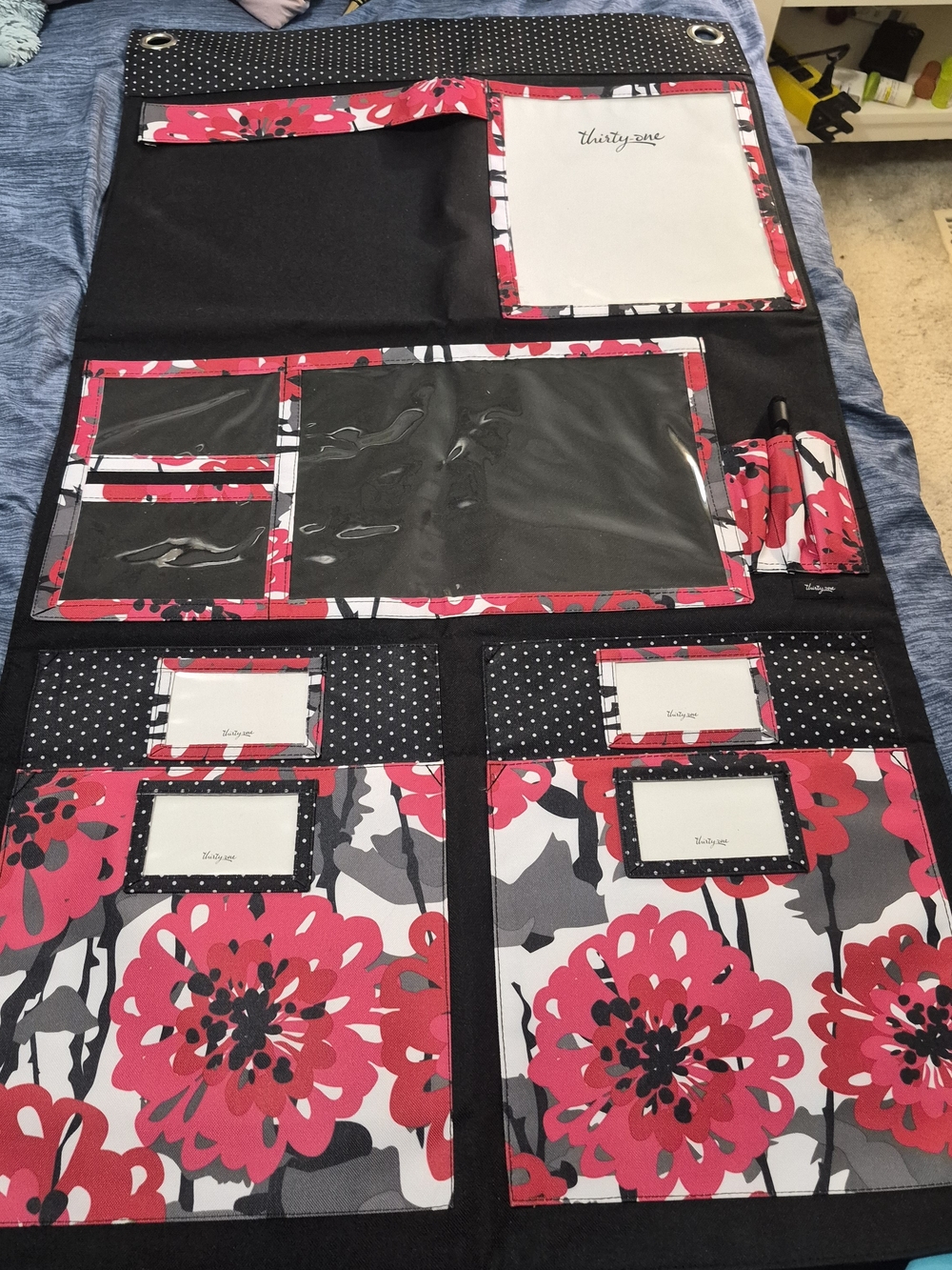 Floral Organizer Hanging Storage with Pink & Black Accents